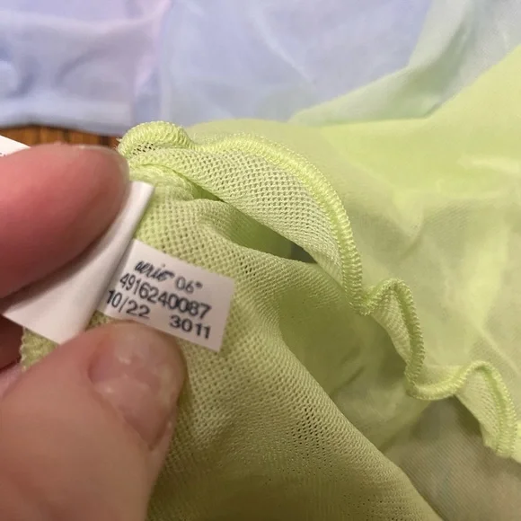 Aerie Mesh Long Sleeved Crop Top Purple Blue Yellow Ombré Womens Large NWT - Picture 7 of 7